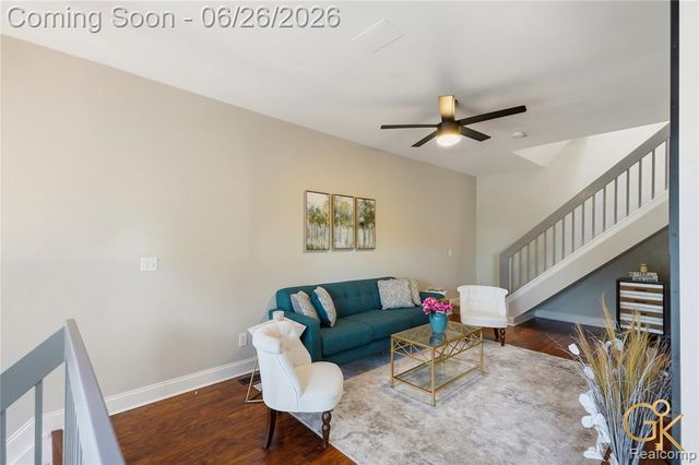 49613 Draper Circle, Plymouth, MI 48170