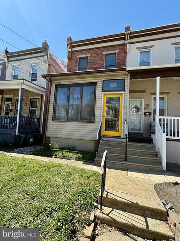21 E COLLINGS AVE, Collingswood, NJ 08108