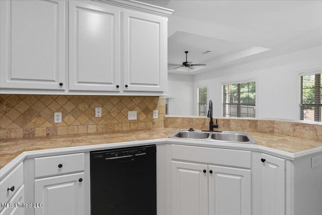 174 Beechwood Circle, Pearl, MS 39208