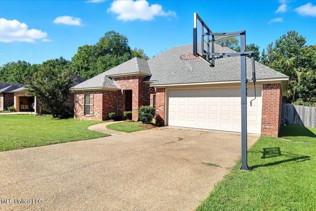 174 Beechwood Circle, Pearl, MS 39208