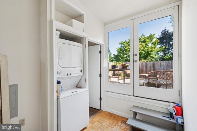 3725 LANCASTER AVE, Philadelphia, PA 19104