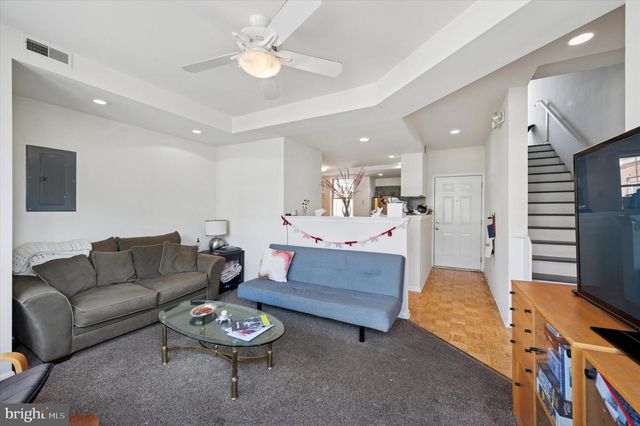 3725 LANCASTER AVE, Philadelphia, PA 19104