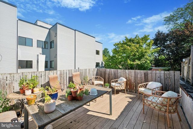 3725 LANCASTER AVE, Philadelphia, PA 19104