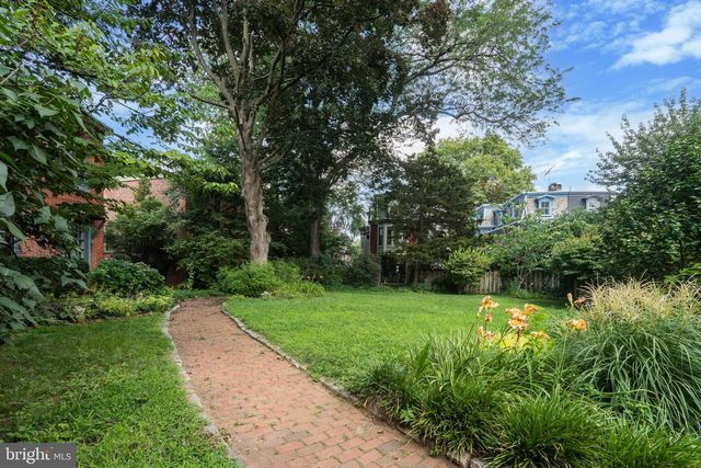 3725 LANCASTER AVE, Philadelphia, PA 19104