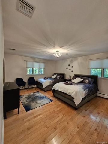 11 Cliff Court, Monroe, NY 10950