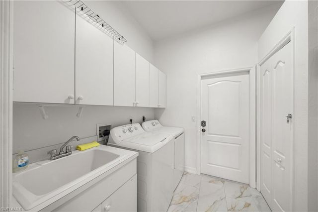 2549 SW 38th ST, Cape Coral, FL 33914