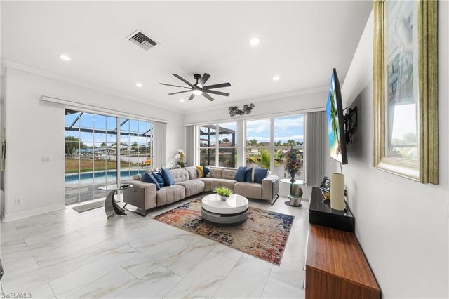 2549 SW 38th ST, Cape Coral, FL 33914