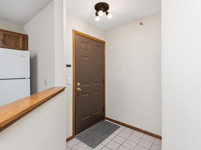 7605 Edinborough Way 6214, Edina, MN 55435