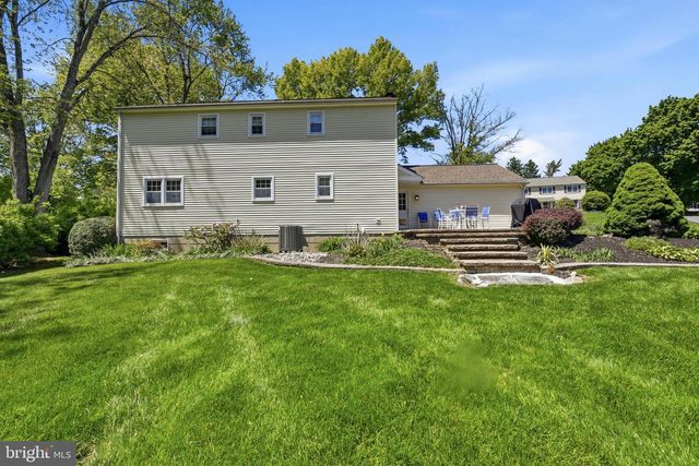 1422 GRAND OAK LN, West Chester, PA 19380