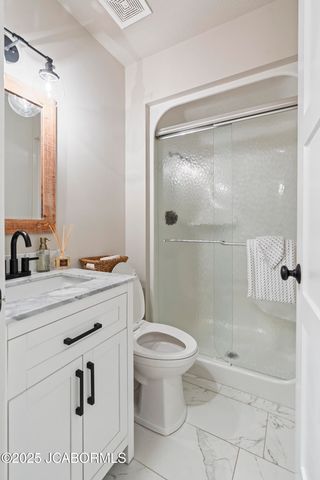 732 HOBBS ROAD, Jefferson City, MO 65109