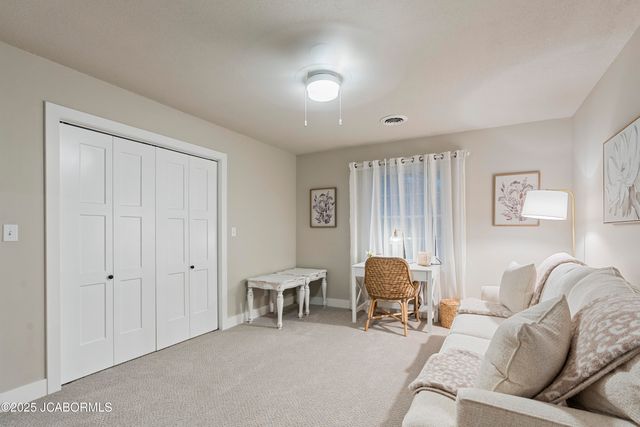 732 HOBBS ROAD, Jefferson City, MO 65109