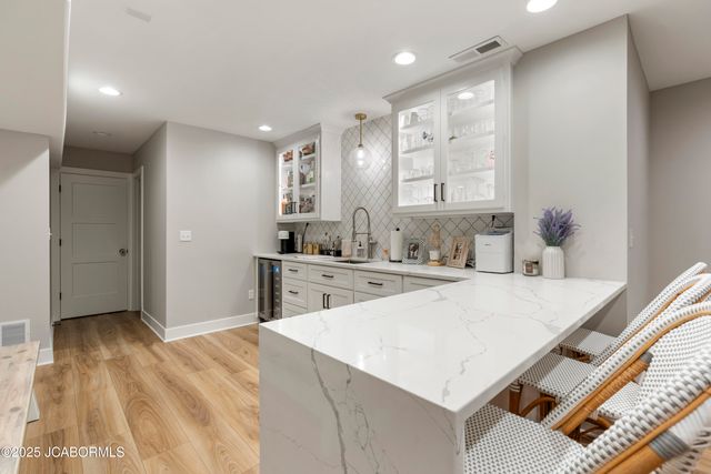 732 HOBBS ROAD, Jefferson City, MO 65109