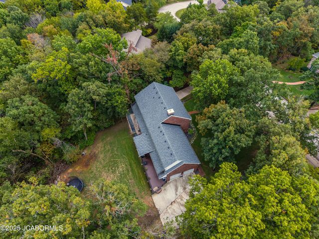 732 HOBBS ROAD, Jefferson City, MO 65109