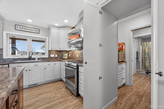 16968 S River Road, Chassell, MI 49916