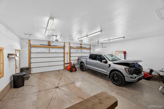 16968 S River Road, Chassell, MI 49916