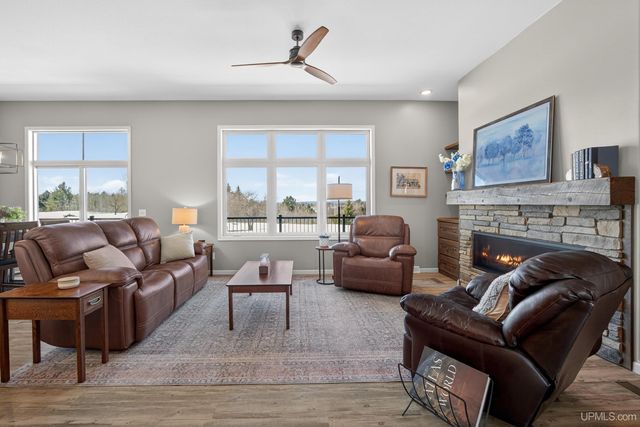 16968 S River Road, Chassell, MI 49916