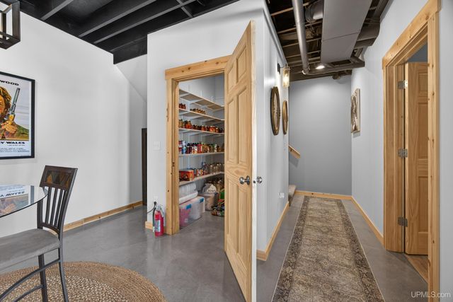 16968 S River Road, Chassell, MI 49916