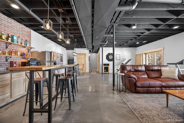 16968 S River Road, Chassell, MI 49916