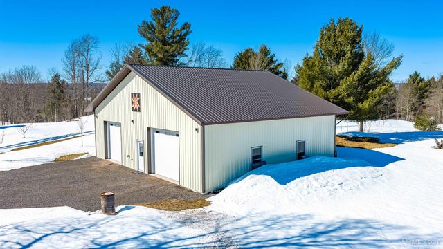 16968 S River Road, Chassell, MI 49916