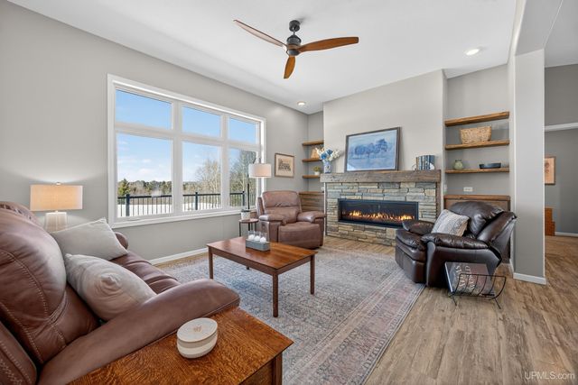 16968 S River Road, Chassell, MI 49916