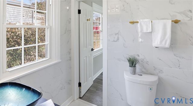 1715 N 20th St, Richmond, VA 23223