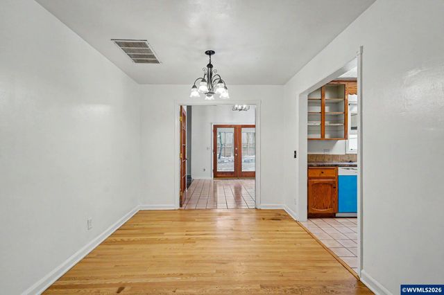 970 Heather Ln SE, Salem, OR 97302