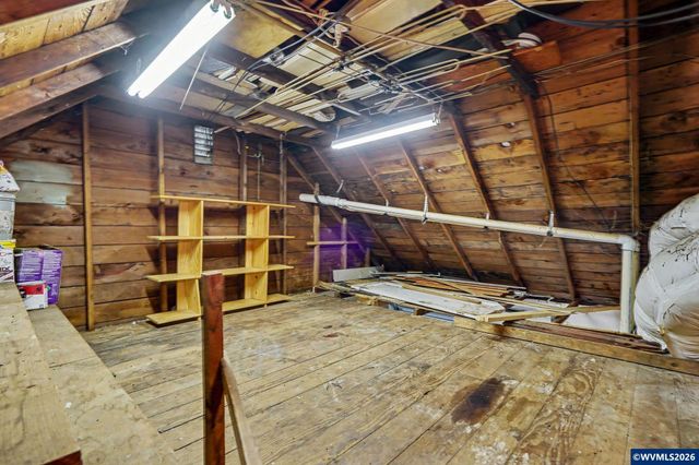 970 Heather Ln SE, Salem, OR 97302