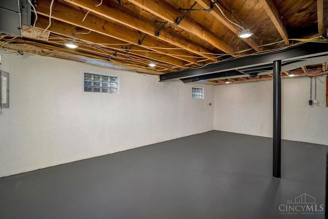 3056 Brookview Drive, Green Twp, OH 45238