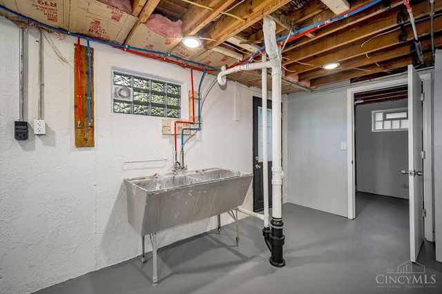 3056 Brookview Drive, Green Twp, OH 45238