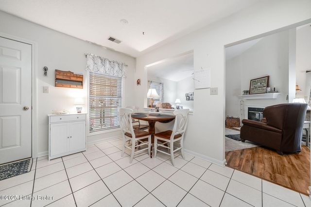 10915 Nagel Ct, Louisville, KY 40241