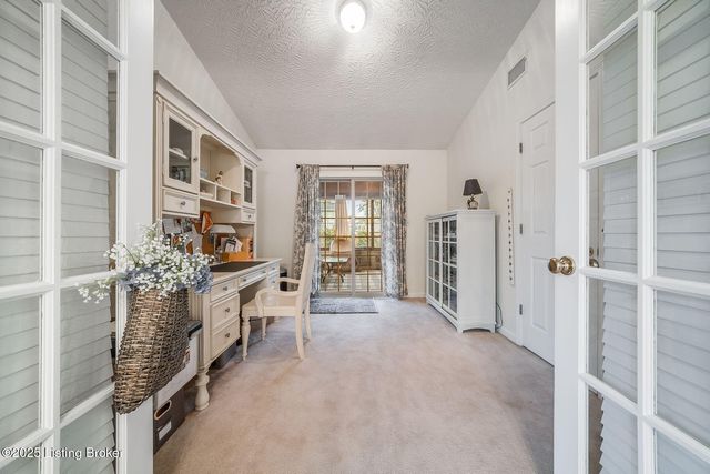 10915 Nagel Ct, Louisville, KY 40241