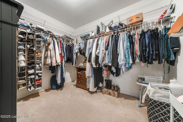 10915 Nagel Ct, Louisville, KY 40241