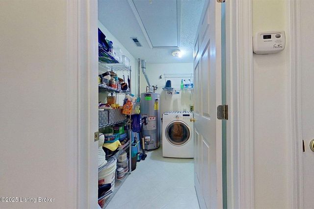 10915 Nagel Ct, Louisville, KY 40241