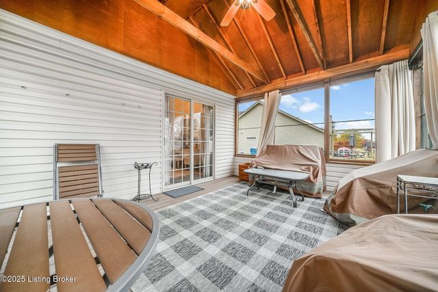 10915 Nagel Ct, Louisville, KY 40241