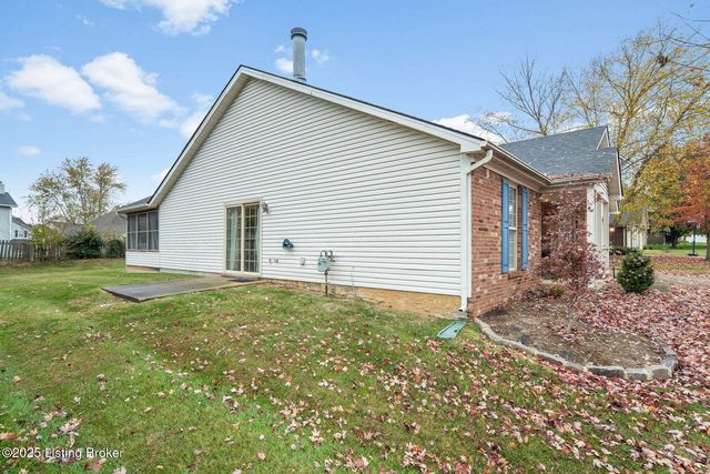 10915 Nagel Ct, Louisville, KY 40241