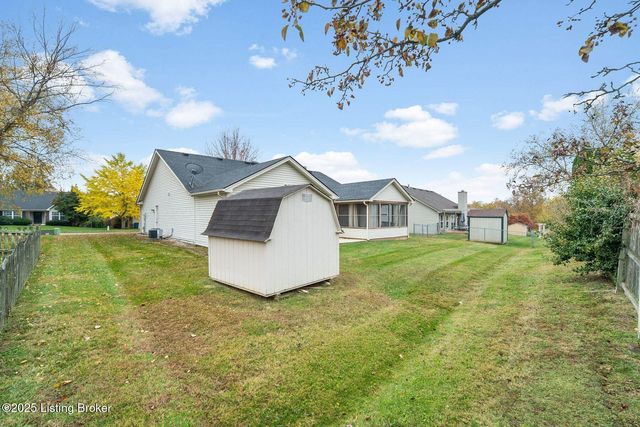 10915 Nagel Ct, Louisville, KY 40241