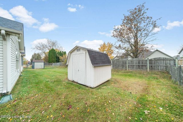 10915 Nagel Ct, Louisville, KY 40241