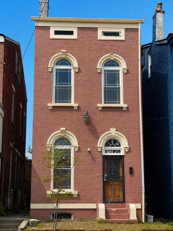 926 Findlay Street, Cincinnati, OH 45214