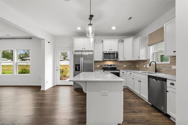 5369 Becks Church Road, Winston-salem, NC 27106