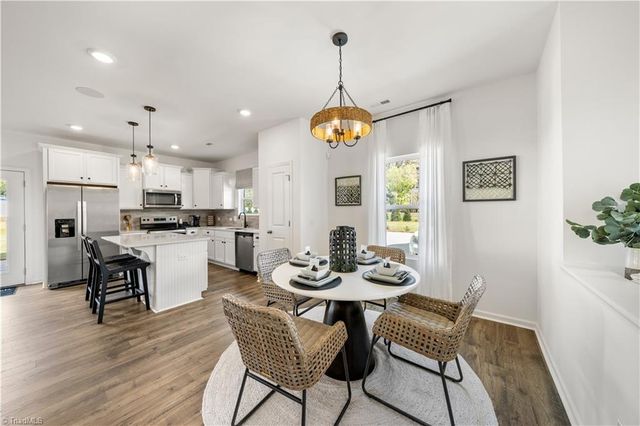 5369 Becks Church Road, Winston-salem, NC 27106