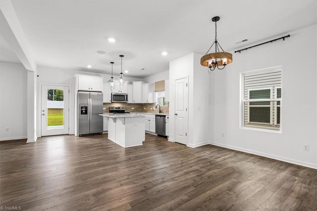 5369 Becks Church Road, Winston-salem, NC 27106