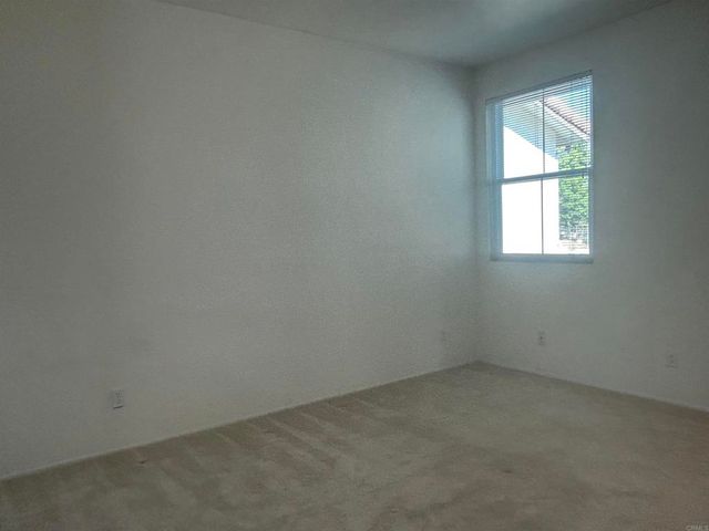 11422 Via Rancho San Diego 84, El Cajon, CA 92019