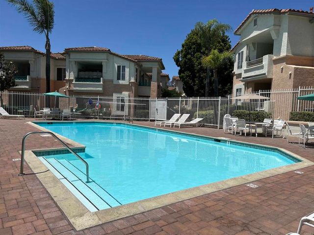 11422 Via Rancho San Diego 84, El Cajon, CA 92019