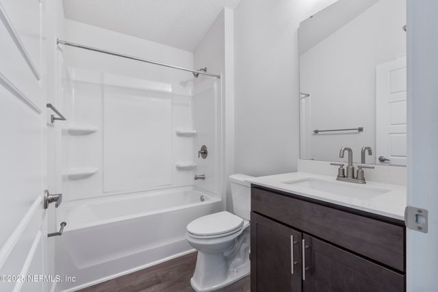 3334 MEADOW RIDGE Place, Green Cove Springs, FL 32043