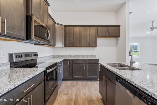 3334 MEADOW RIDGE Place, Green Cove Springs, FL 32043