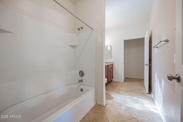 600 W GROVE Parkway 2053, Tempe, AZ 85283
