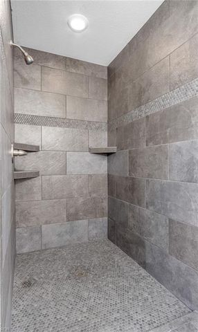 1376 Brothers LN, Elizabeth City, NC 27909