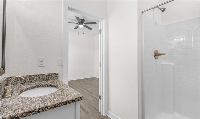 1376 Brothers LN, Elizabeth City, NC 27909