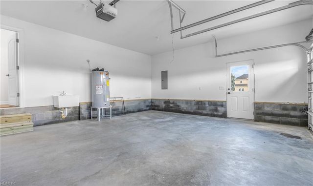 1376 Brothers LN, Elizabeth City, NC 27909