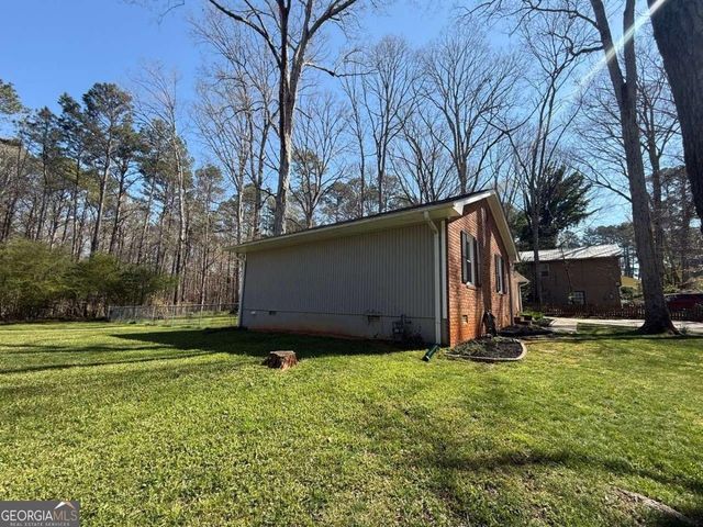 219 Tall Tree Road, Athens, GA 30606